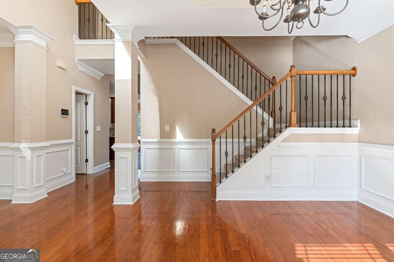 Photo 6 of 135 Lar Court