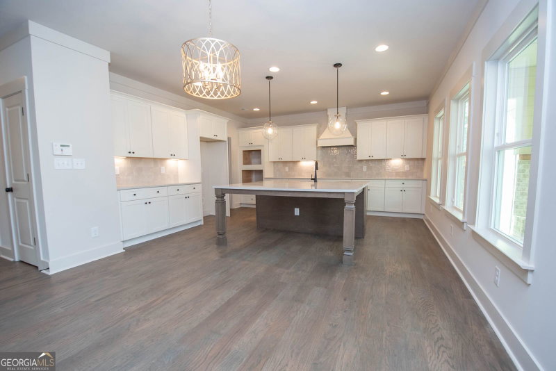 Photo 11 of 127 Atlantica Drive #86