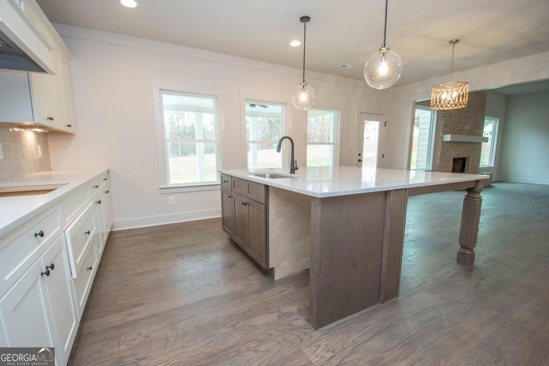 Photo 19 of 127 Atlantica Drive #86