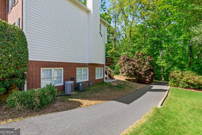 Photo 8 of 307 Corrigan Trace