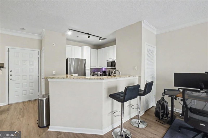 Photo 2 of 10 Perimeter Summit Boulevard #4409