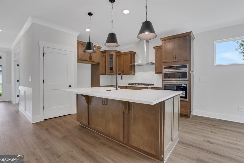 Photo 6 of 4251 Mary Ruth Way