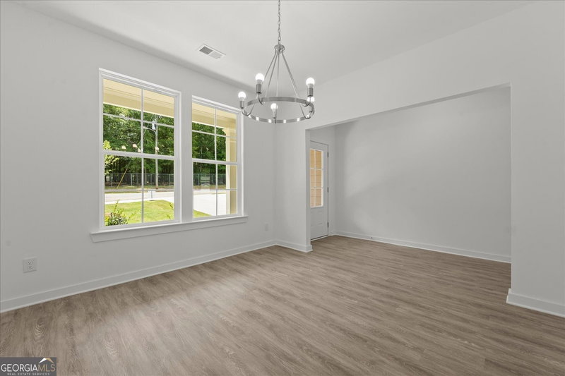 Photo 6 of 534 Lillian Way
