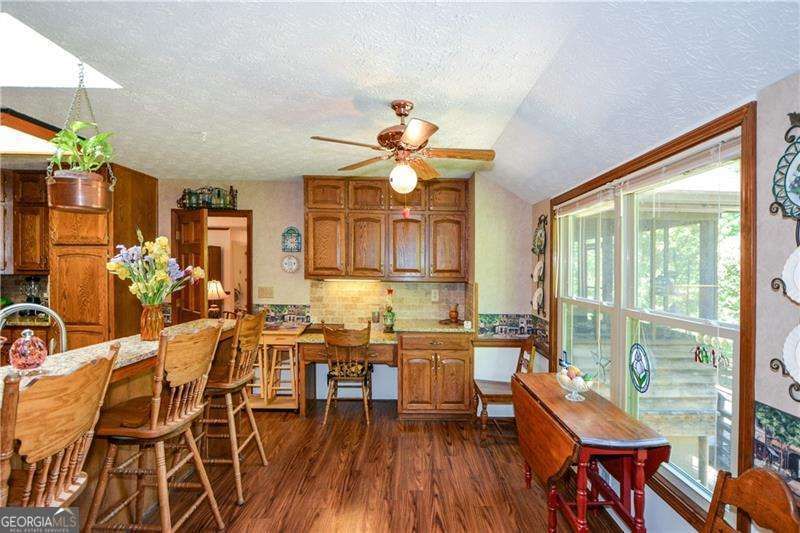 Photo 11 of 130 Hawn Road