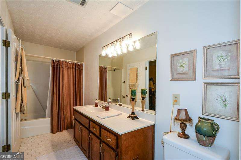 Photo 30 of 130 Hawn Road