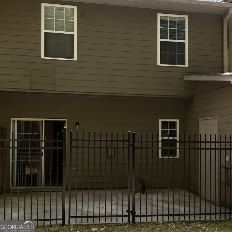 Photo 13 of 2759 Keystone Avenue