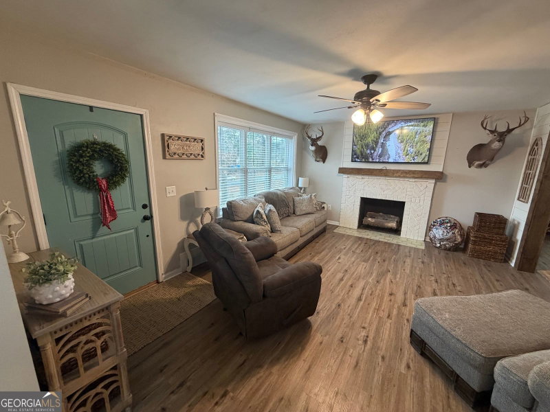 Photo 5 of 411 Ridgecrest Drive