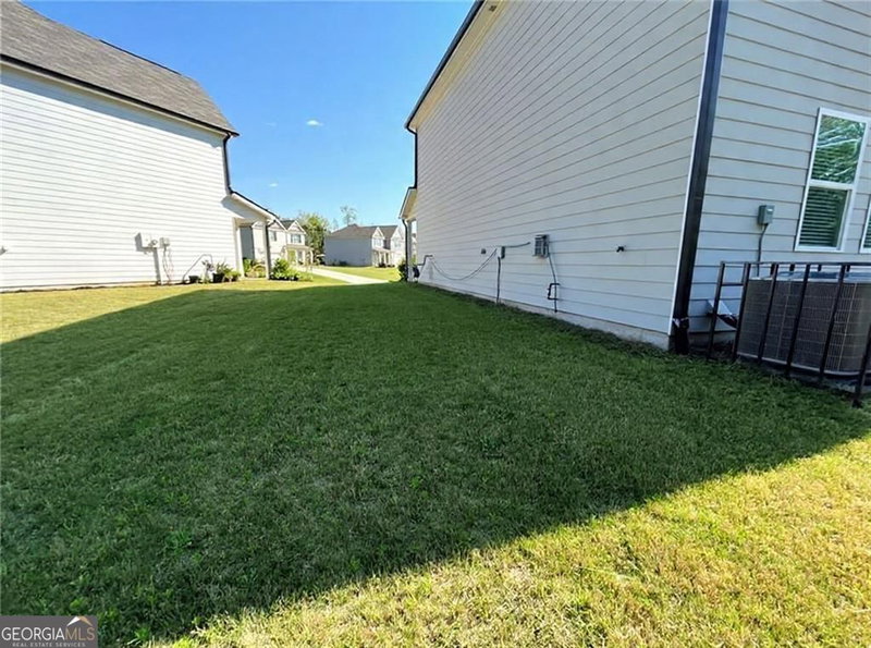 Photo 7 of 6010 Ivy Cottage Lane