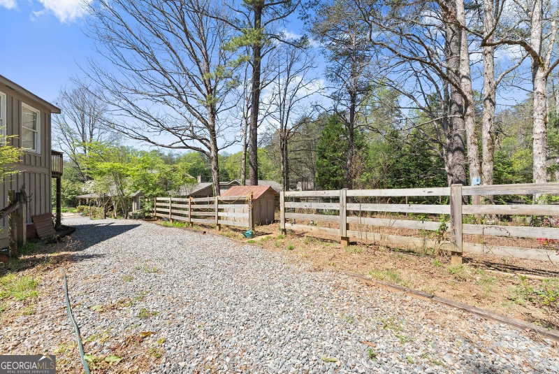 Photo 54 of 290 Chastain Road