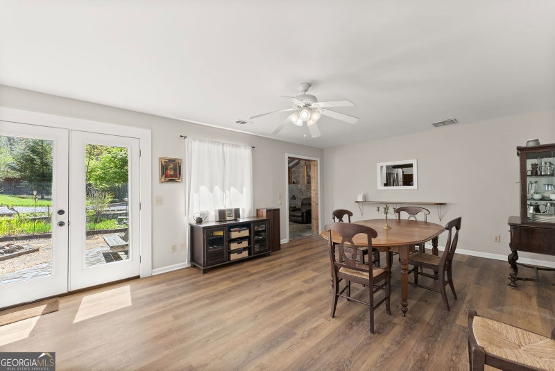 Photo 9 of 290 Chastain Road