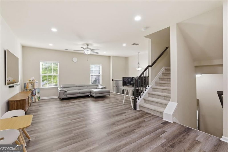 Photo 7 of 4322 Buford Valley Way