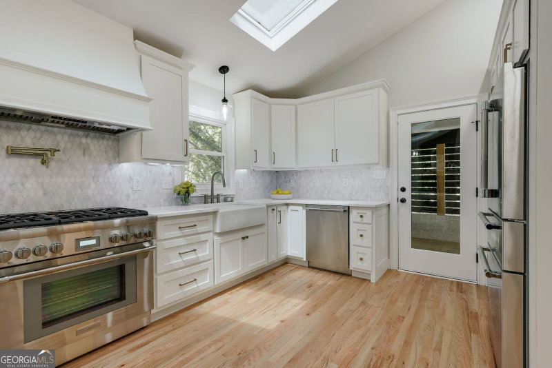 Photo 13 of 290 Fortson Drive