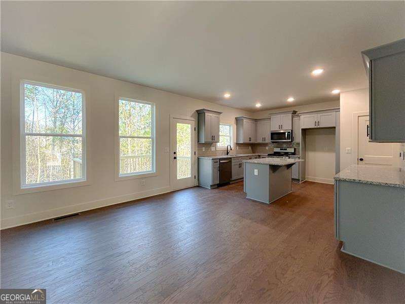Photo 18 of 27 Bridgestone Way
