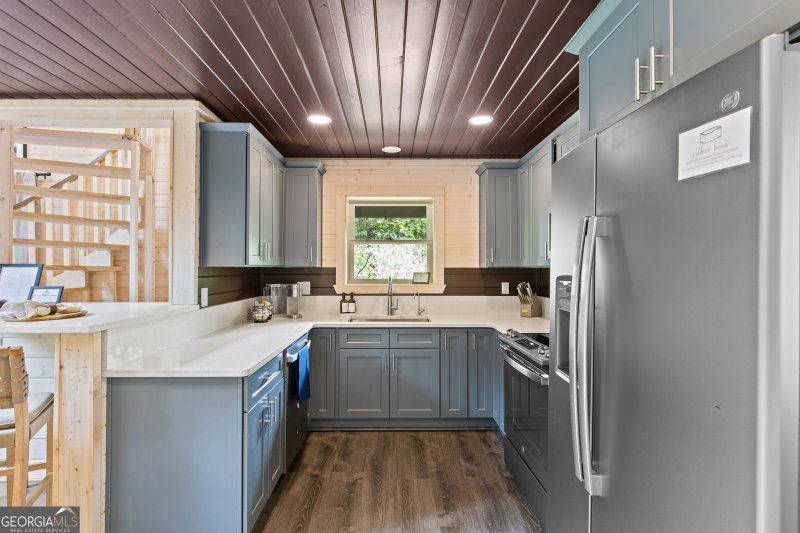 Photo 41 of 320 Hickory Ridge Drive