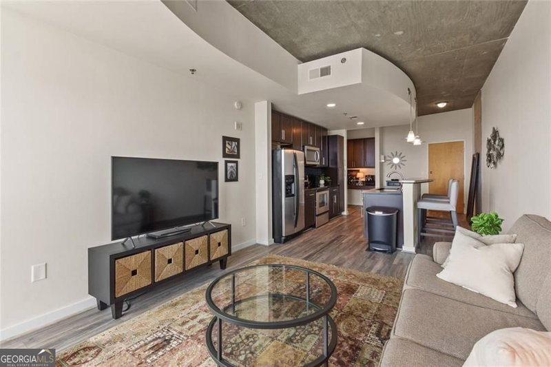 Photo 4 of 361 17th Street #2120
