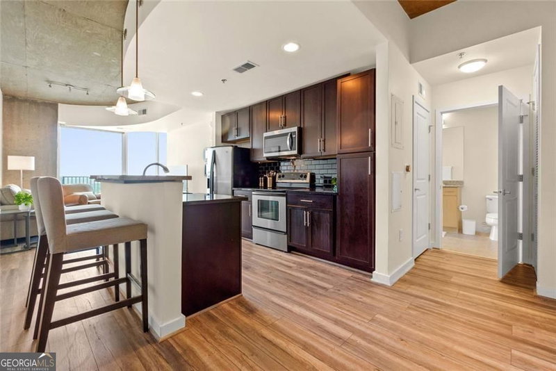 Photo 9 of 361 17th Street #2120