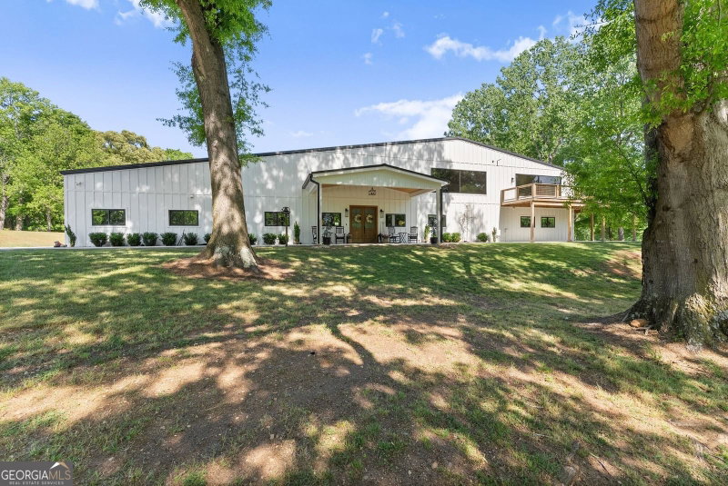 Photo 2 of 951 Canter Way