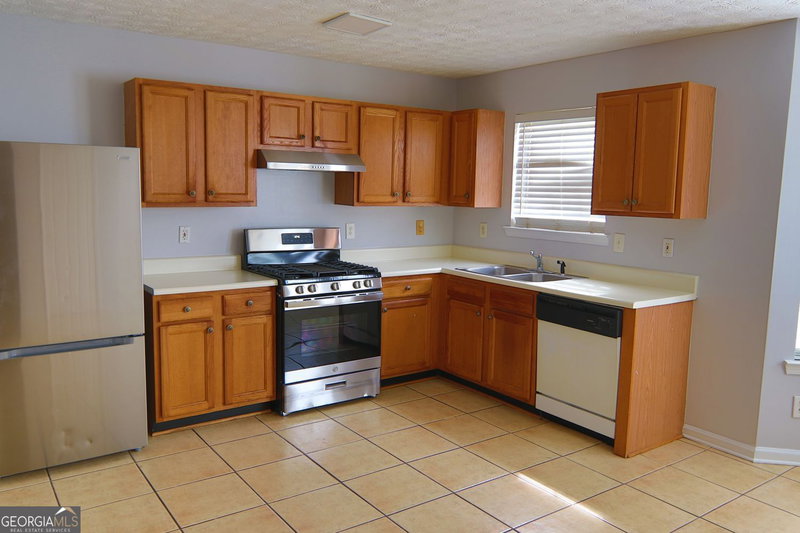 Photo 3 of 363 Springhaven Way
