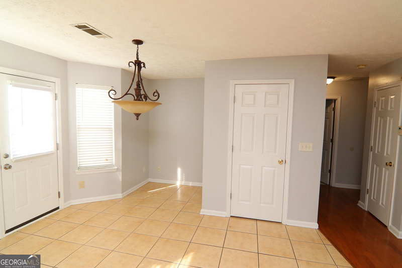Photo 4 of 363 Springhaven Way