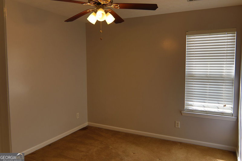 Photo 7 of 363 Springhaven Way