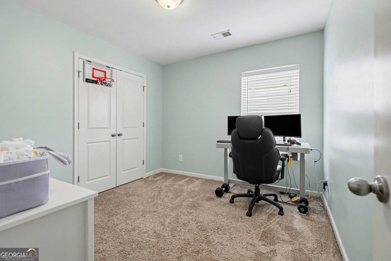 Photo 16 of 114 Southwind Circle