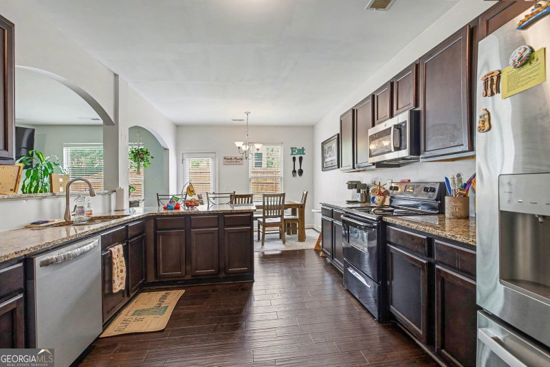 Photo 9 of 114 Southwind Circle
