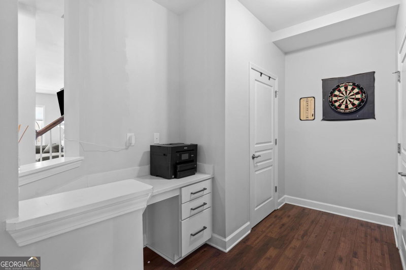Photo 16 of 202 Roundwood Way