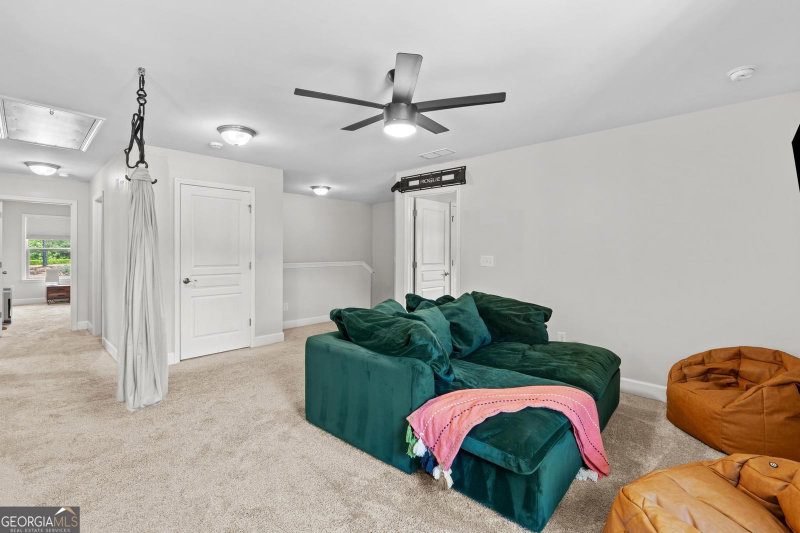 Photo 22 of 202 Roundwood Way