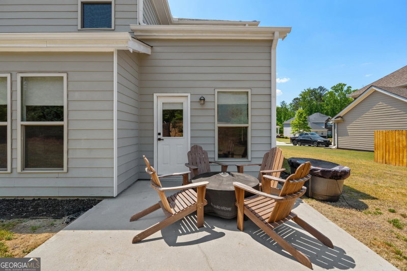 Photo 39 of 202 Roundwood Way