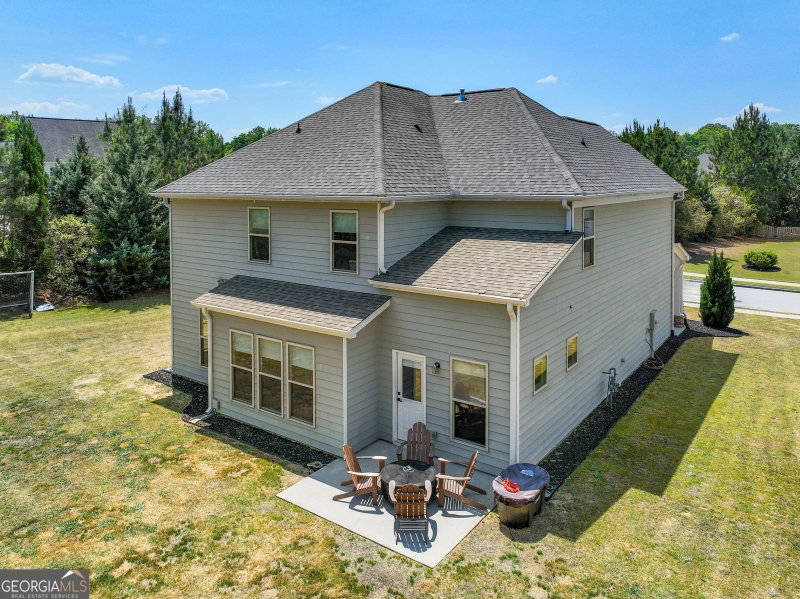 Photo 43 of 202 Roundwood Way