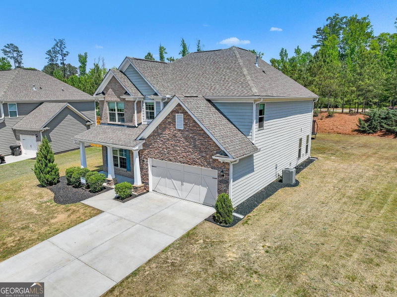 Photo 45 of 202 Roundwood Way