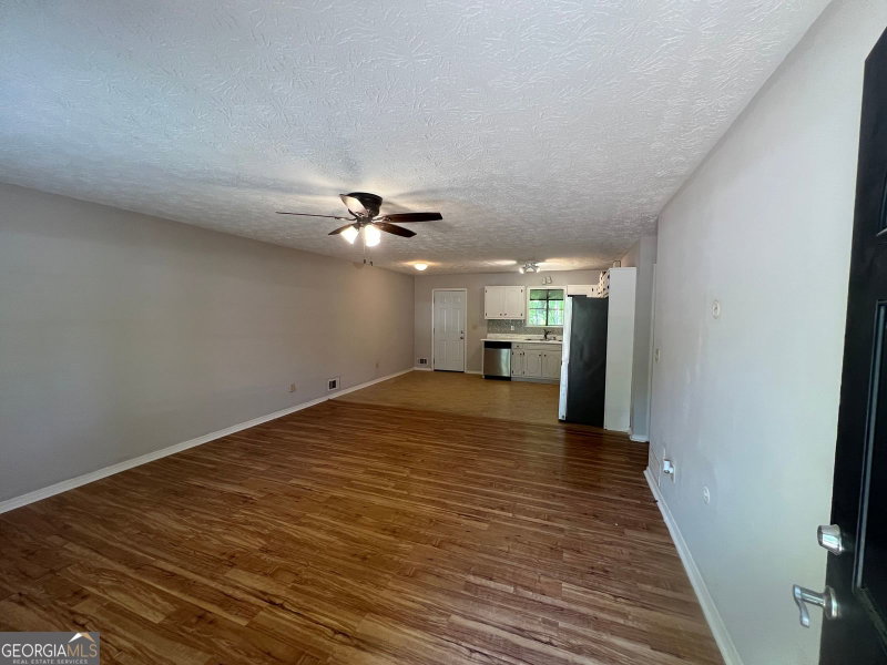 Photo 4 of 2256 Christian Circle