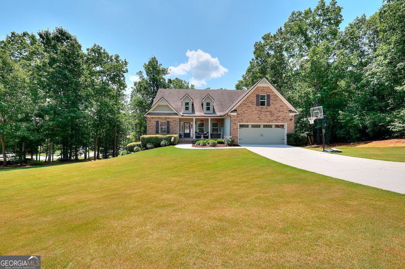 817 Willow Grass Court
