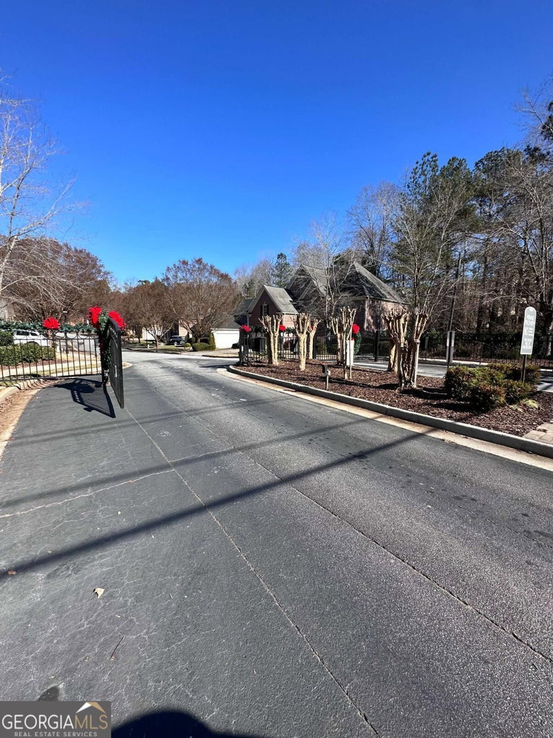 Photo 4 of 220 Beracah Walk SW