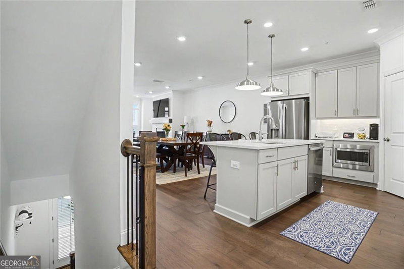 Photo 11 of 425 Olmstead Way