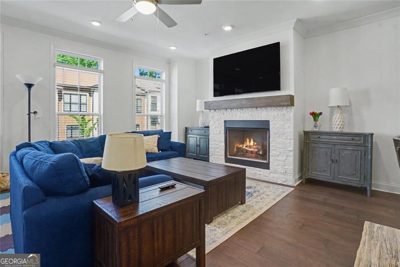 Photo 20 of 425 Olmstead Way