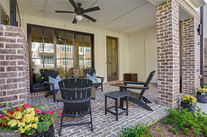 Photo 4 of 425 Olmstead Way
