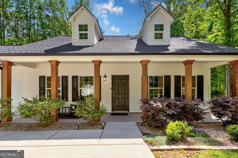 584 Tuxedo Drive