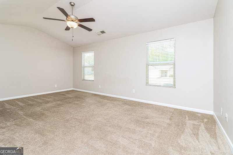 Photo 14 of 403 Westridge Circle