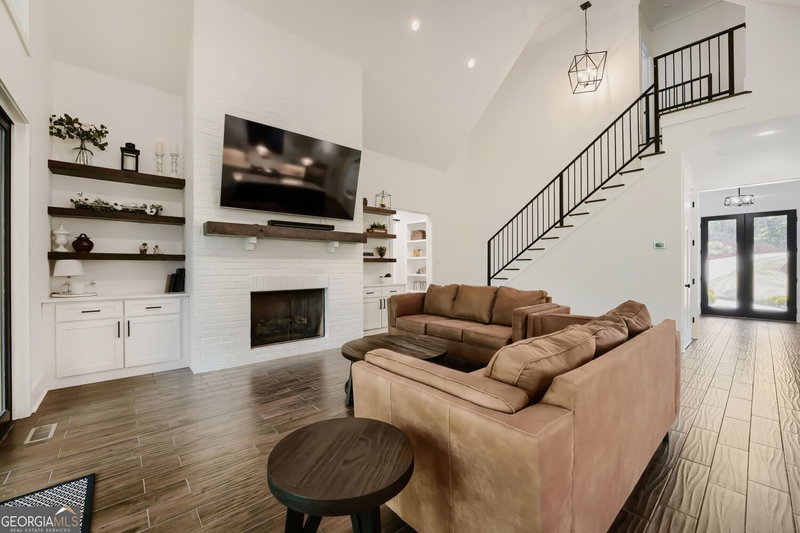 Photo 10 of 4475 Pebble Rock Drive