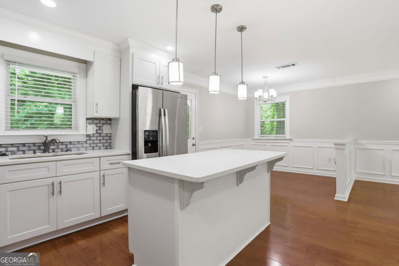 Photo 8 of 3575 Fairburn Place NW
