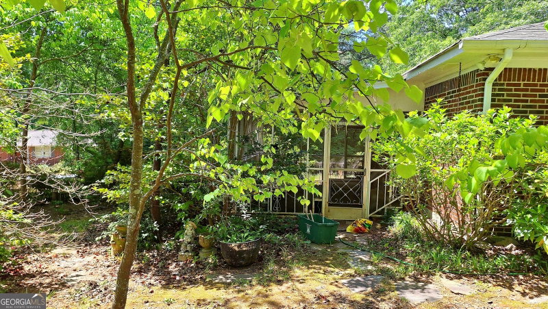Photo 8 of 1239 Milstead Avenue NE