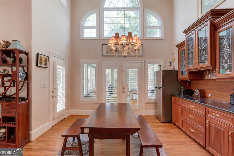 Photo 14 of 2043 Burgundy Drive