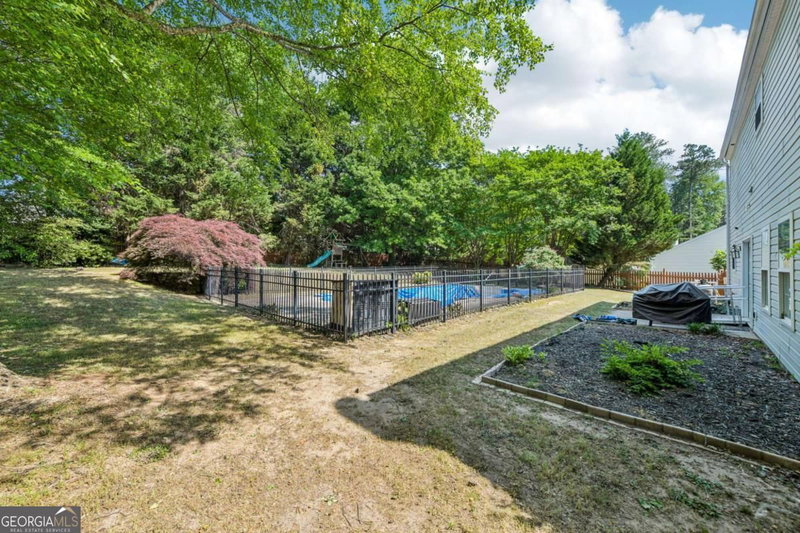 Photo 10 of 441 Crested View Drive