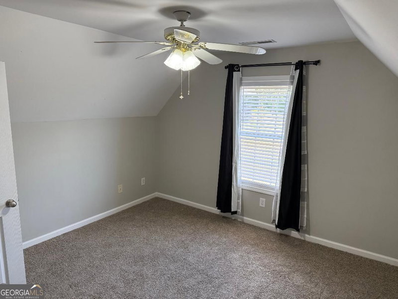 Photo 14 of 121 Saluda Drive