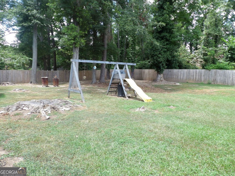 Photo 3 of 233 Leafwood Lane