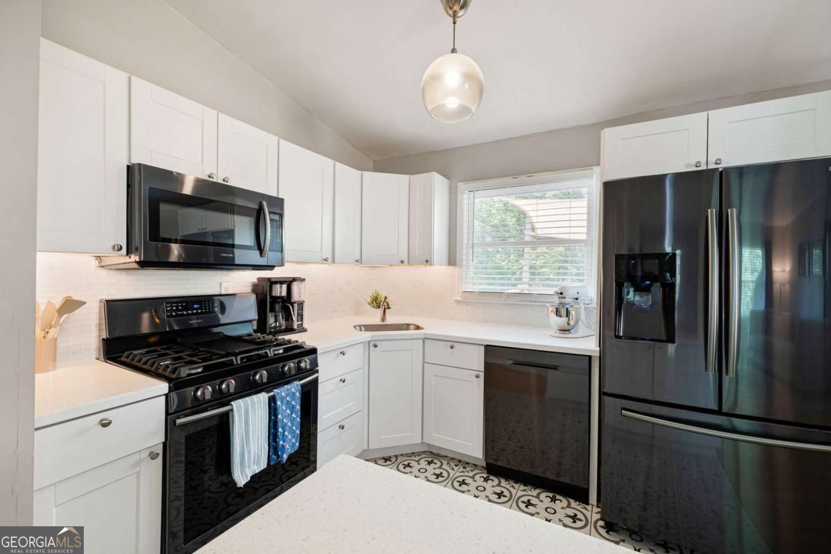 1269 Lynwyn Lane SE, Atlanta, GA 30316