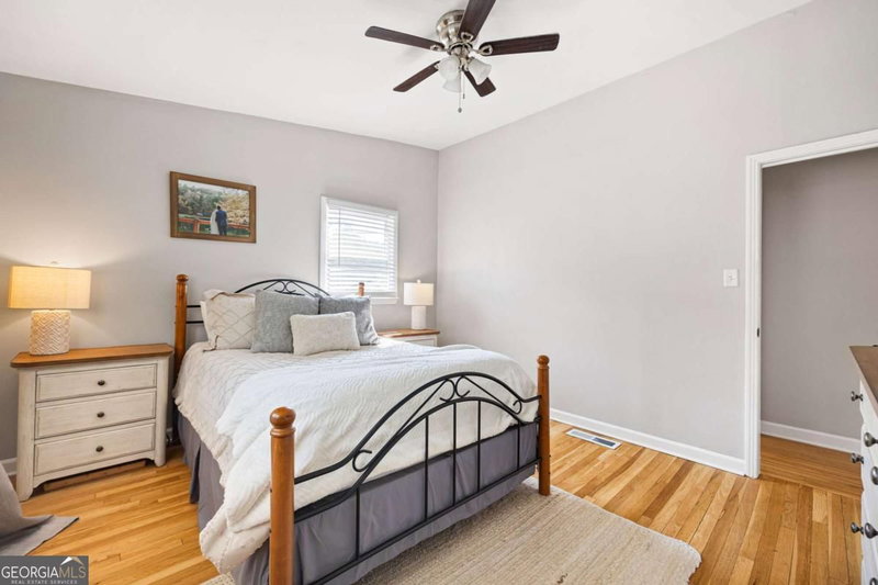 Photo 22 of 1269 Lynwyn Lane SE