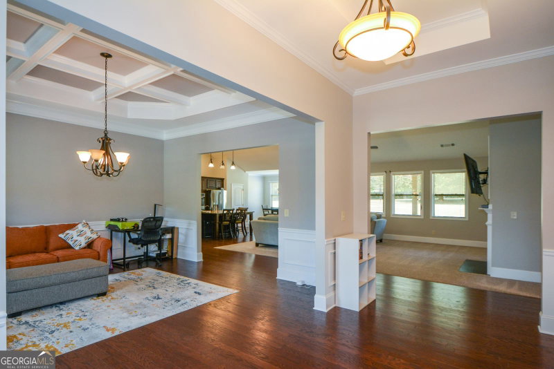 Photo 14 of 125 Haddonstone Drive