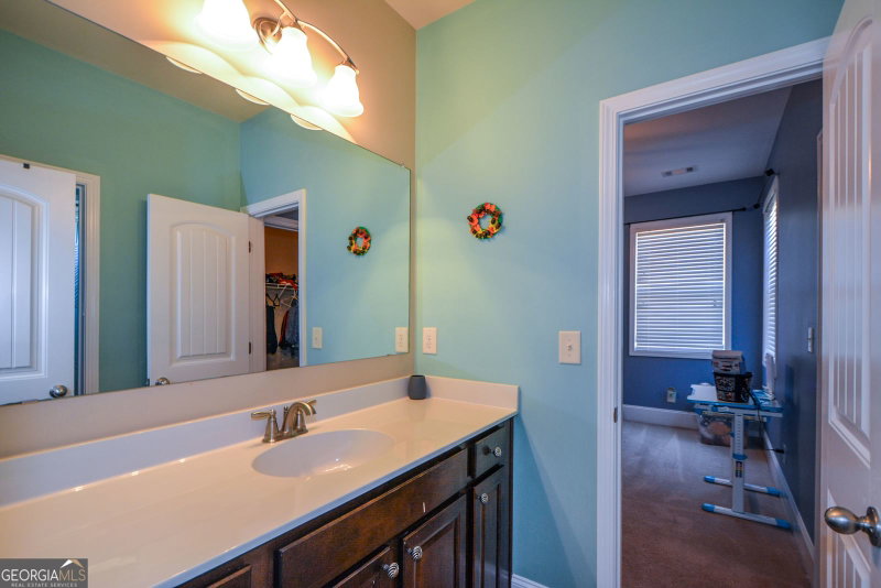 Photo 33 of 125 Haddonstone Drive